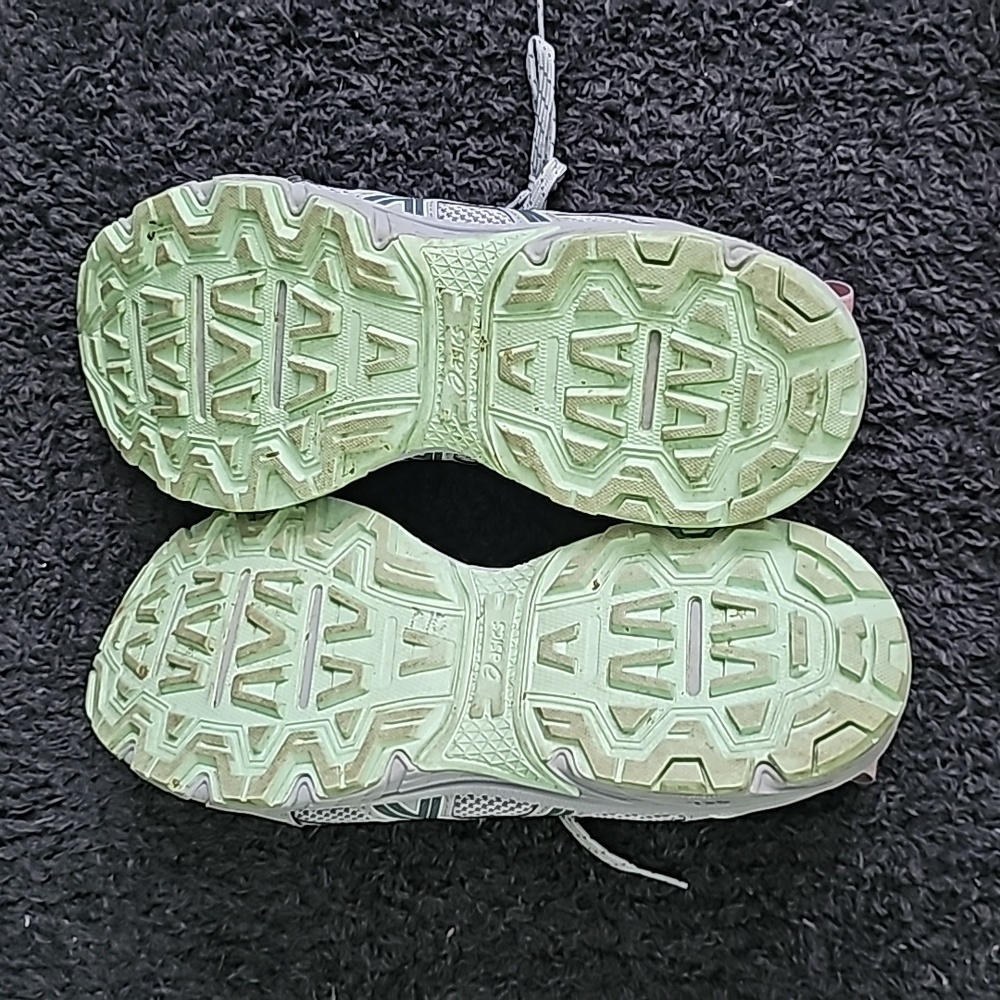 Asics womens size 10 - Picture 2 of 4
